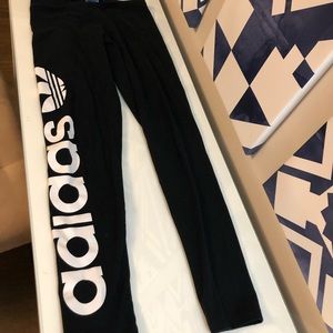 Adidas leggings